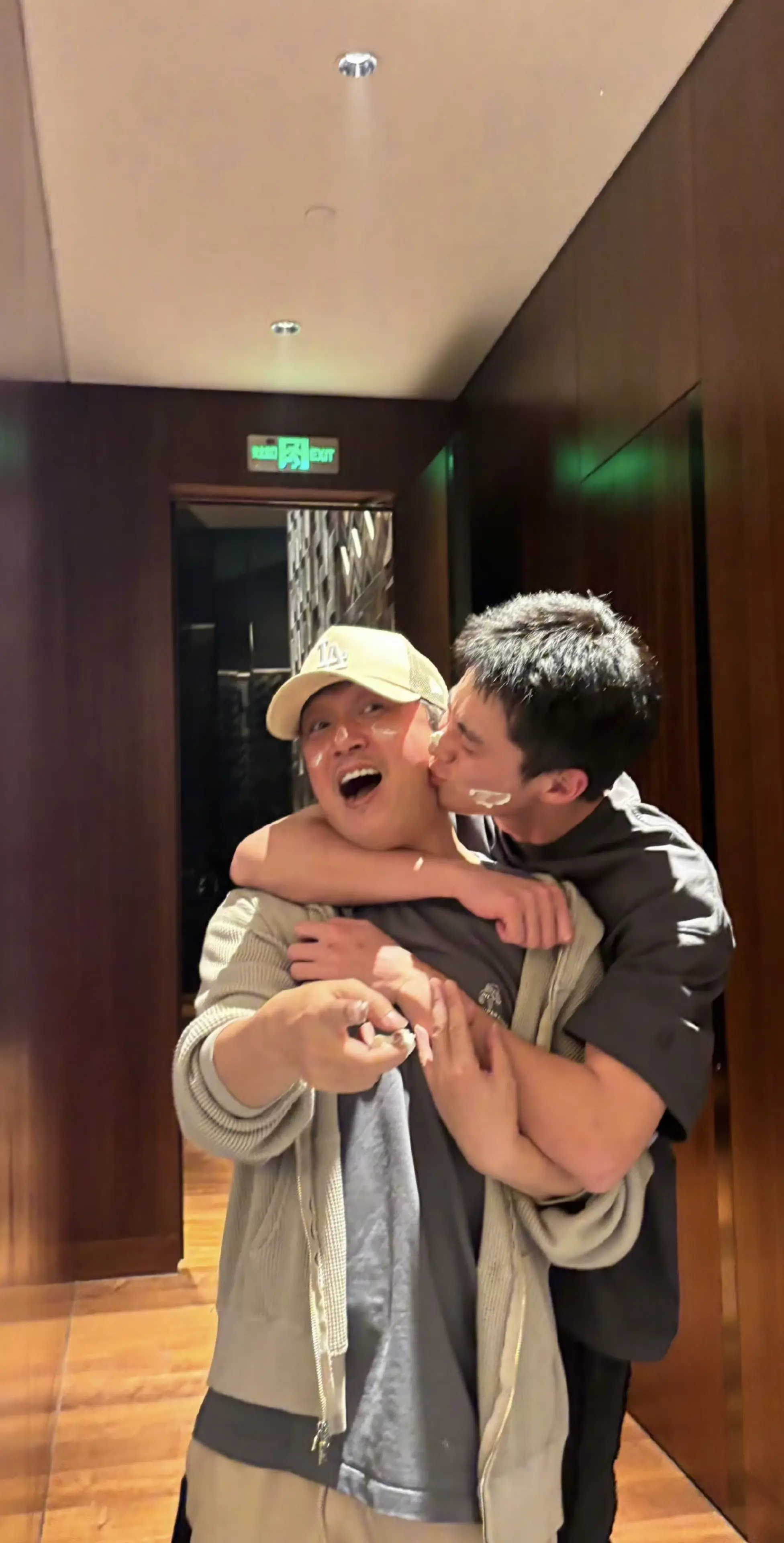 亲了老何可以复活小冉吗