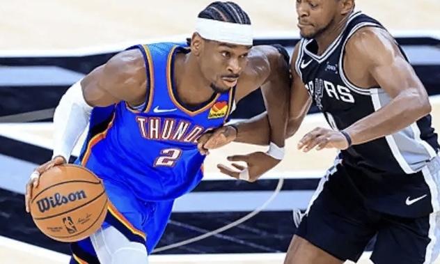 NBA联盟允许哈登后撤两步后投篮，就应该允许亚历山大用大肘子开路向前两步后投篮-