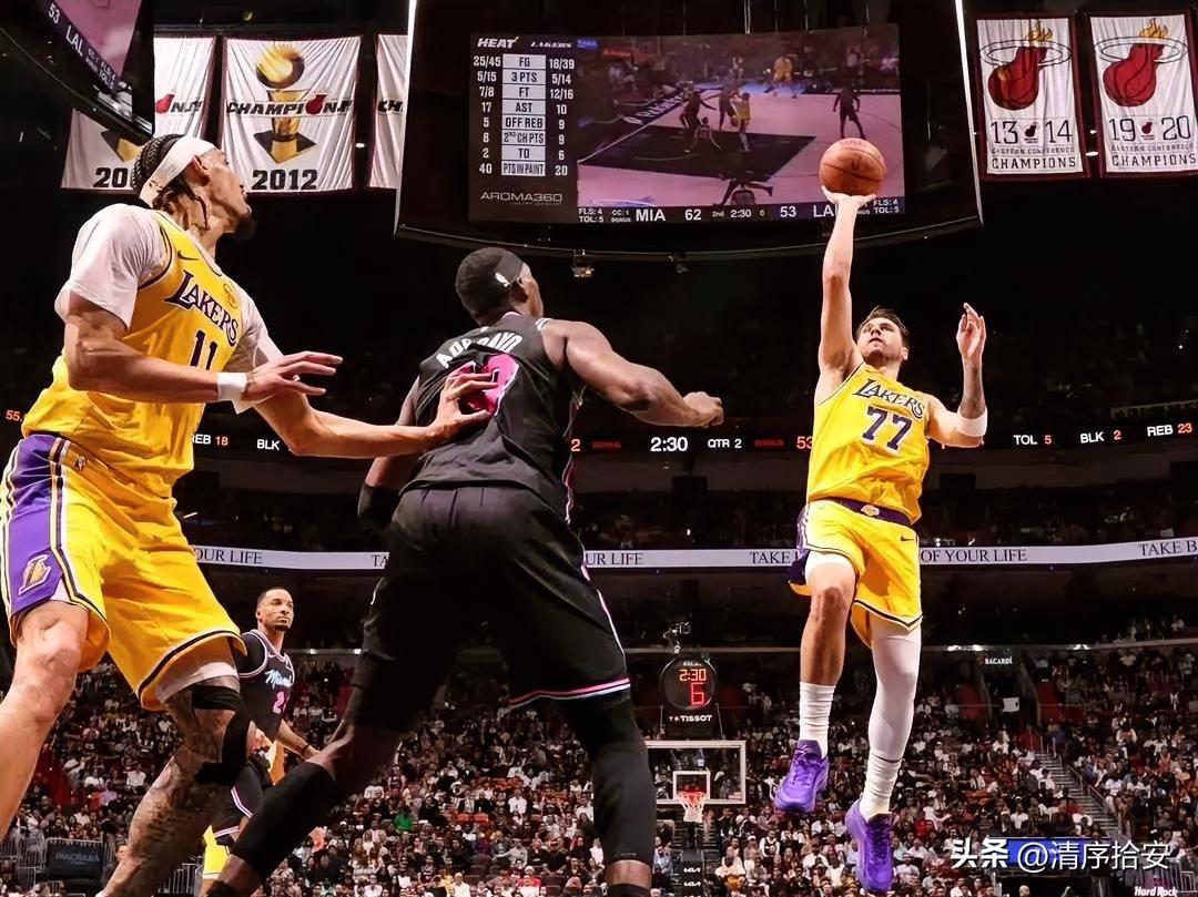 现役最有进攻天赋的8位球员，在你心目中，谁最适合执行绝杀球？

1、凯里·欧文