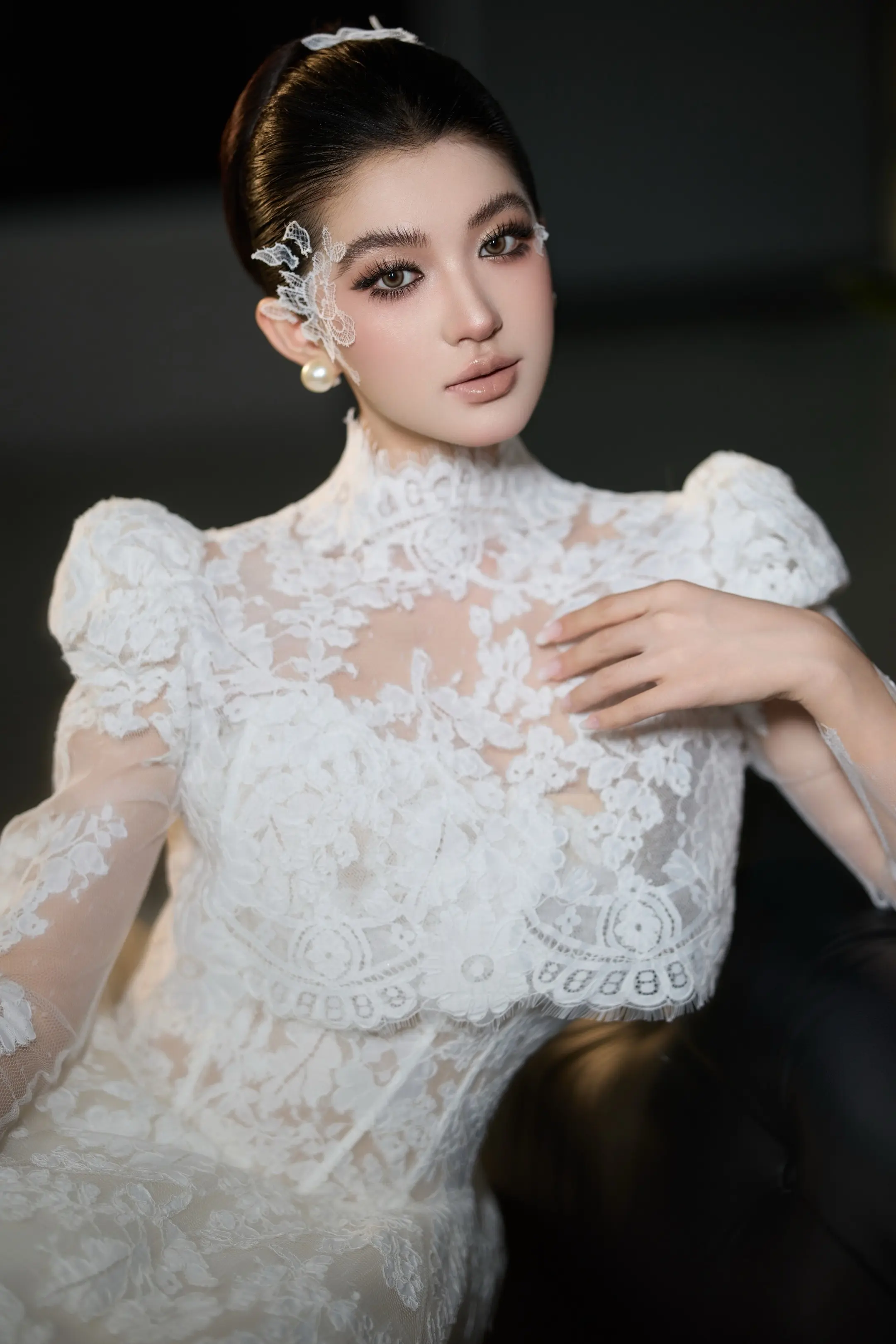 做婚礼上的大女主。