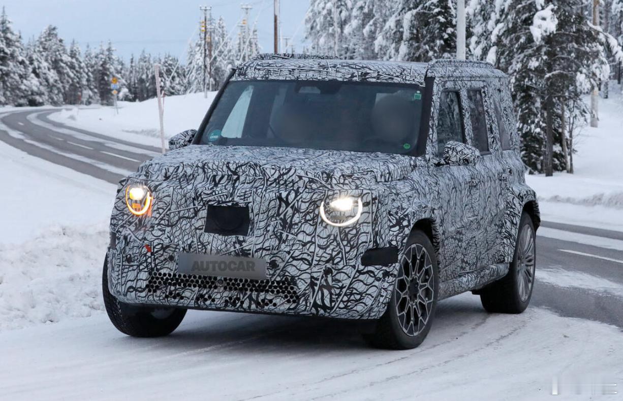 奔驰电动小G也将提供混动版2023年奔驰宣布推出小号G级，并计划2027年作为纯