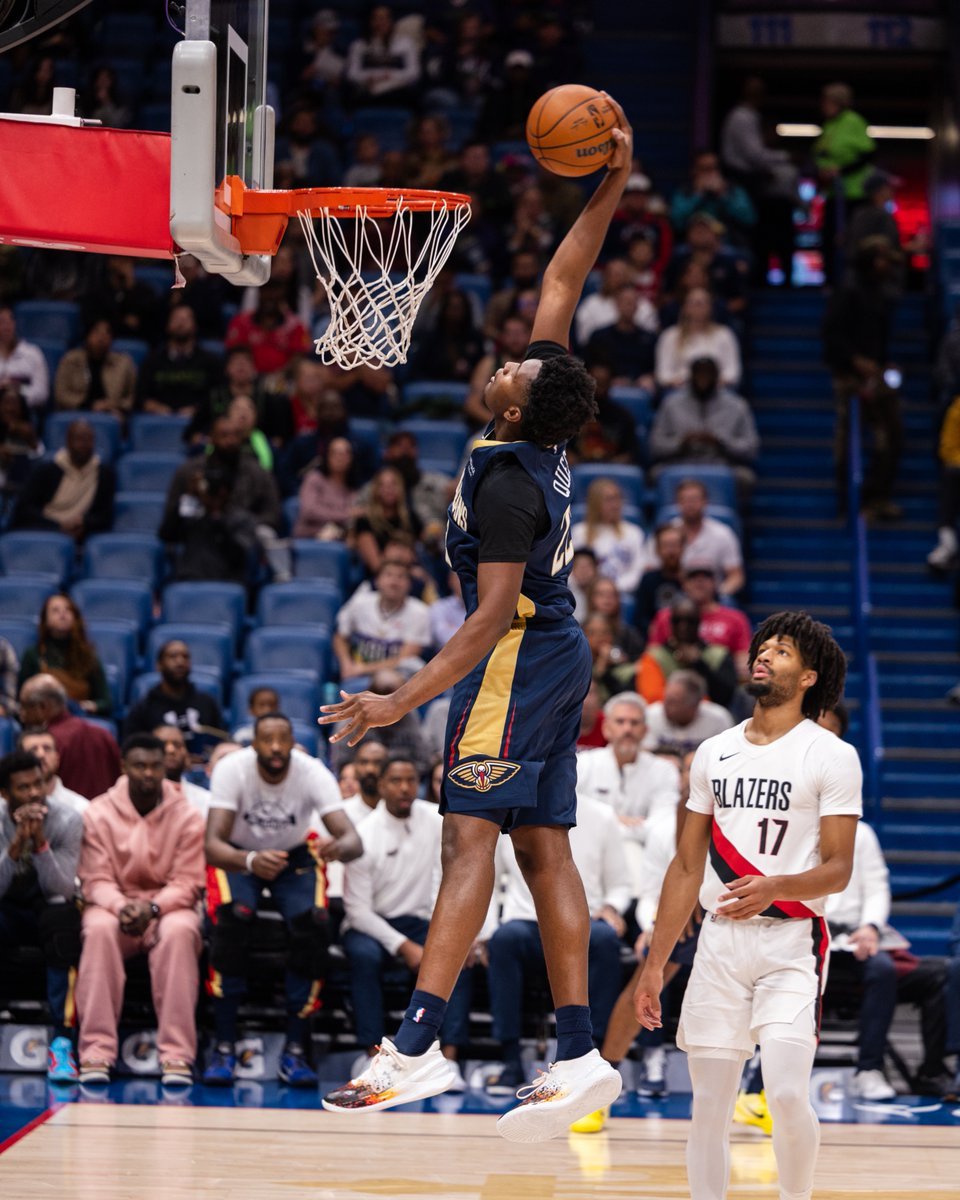 奎因今天砍下26+7+4 生涯得分新高万幸奎因还不错…