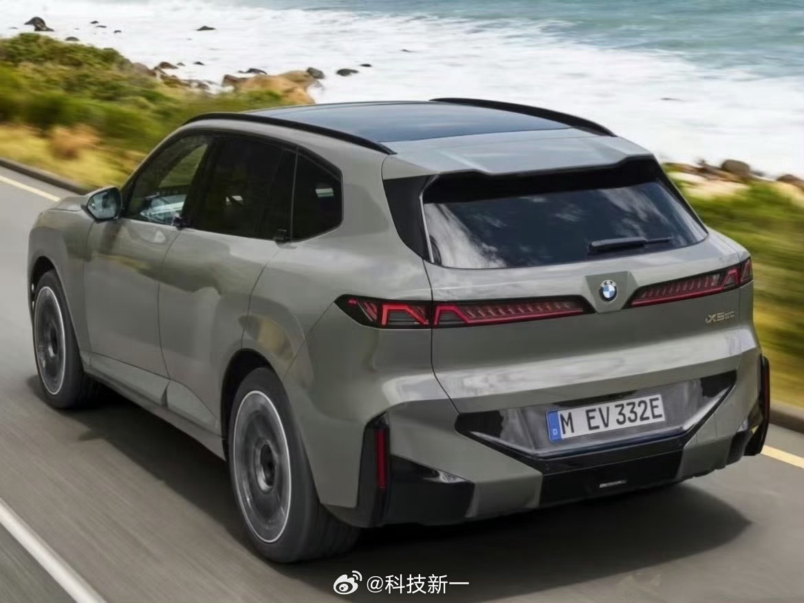 新世代宝马X5！说实话我有点心动了，这车回头率绝对高
