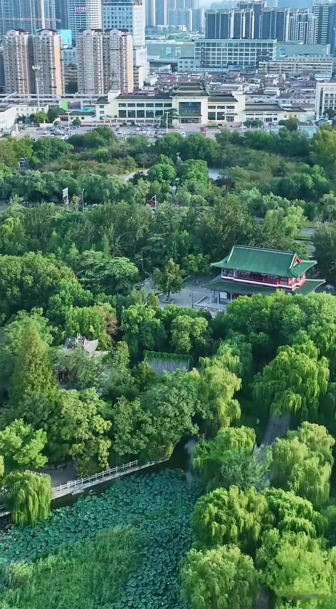 大明湖火车站