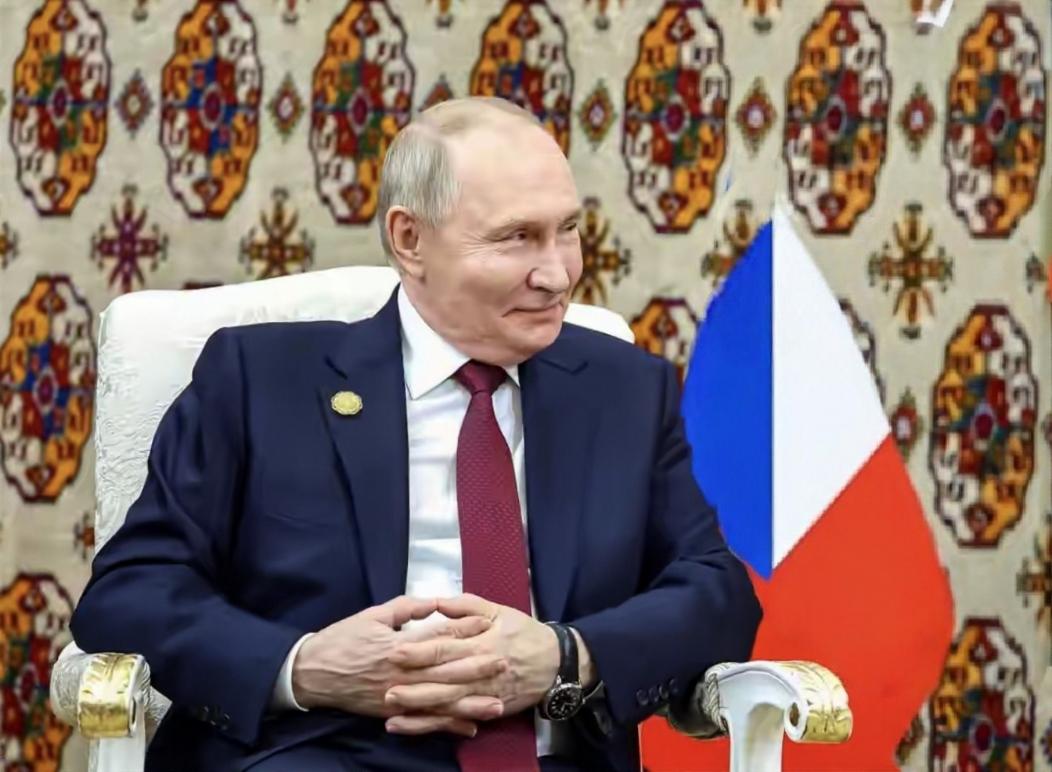 连斯基这波操作真是离谱到家！前脚乌副外长刚在北京谈合作、表诚意，后脚他就翻脸要制