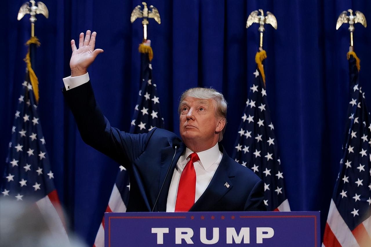 特朗普又急了！前脚在其他领域没占到便宜，后脚就悄悄换赛道，盯上新战场，扬言要发动