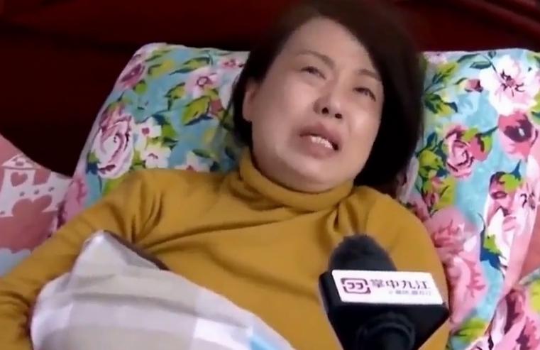 你生个芒果，咋抱走个苹果？

大娘问善良妈妈，
你生个芒果🥭，
你抱走个苹果?