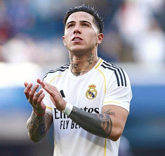 恩佐能加盟皇马吗？之前恩佐在采访中有示好皇马的意思，他声称自己非常喜欢马德里这座