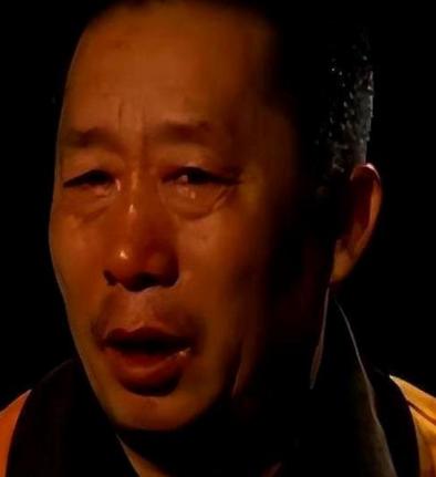 1988年，内蒙古一位农民和妻子在地里干活，两人发生争执，妻子一气之下，甩手回家