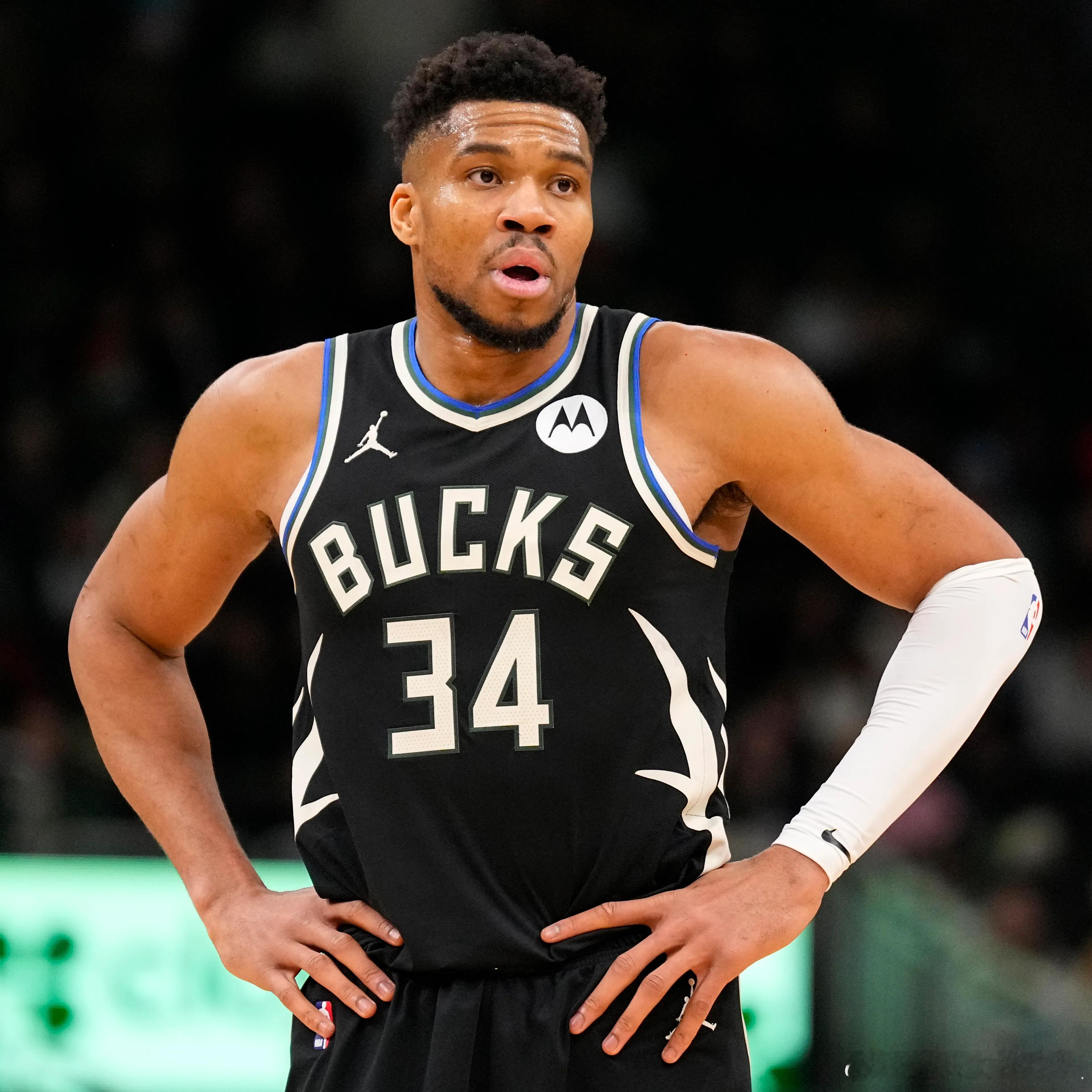 Dan Woike：湖人的2026年计划将至少一定程度上包括对字母哥的追逐，选秀