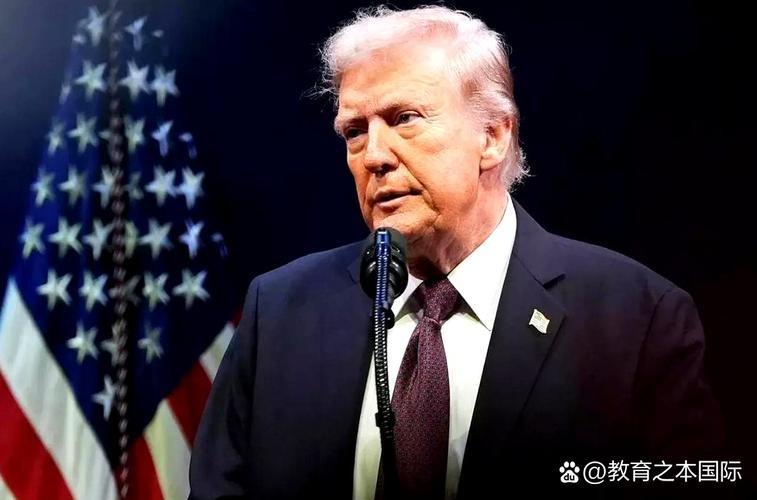 俄罗斯卫星通讯社报道：美国总统唐纳德·特朗普表示，他将与中国讨论所谓北京干涉美国