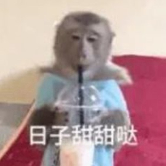 爬山就得穿鲜艳的衣服买个两面的，遇到坏人就隐藏起来，求救就反过来穿亮色