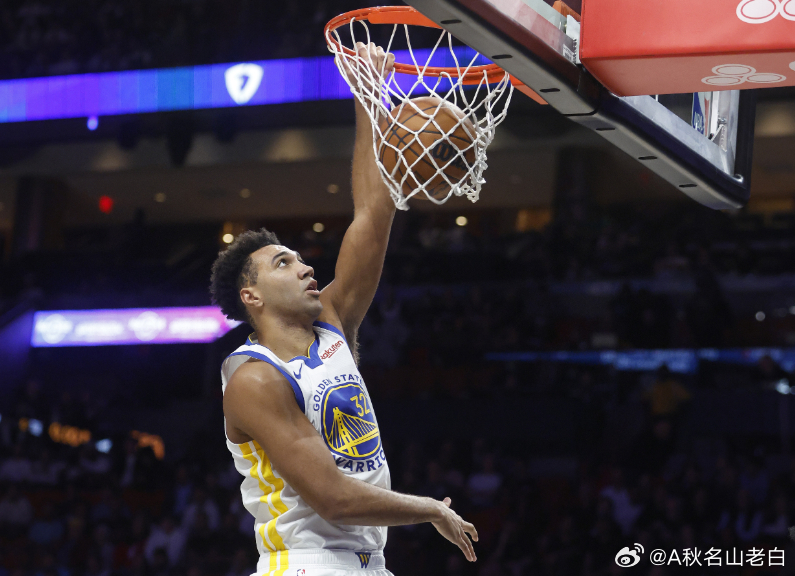 据Shams报道，勇士将中锋特雷斯·杰克逊-戴维斯（TJD）送去猛龙，换回来自湖