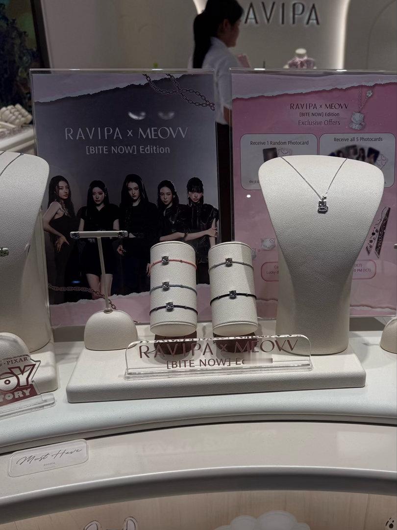 meovv x ravipa©️12essohee-好可爱 ​​​