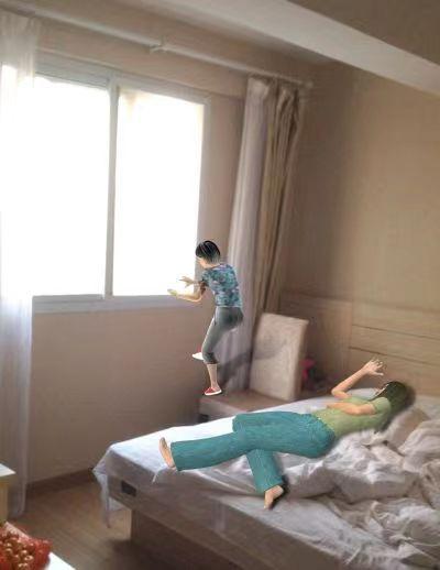 上海，女子和情人在酒店翻云覆雨，丈夫带着一群亲友前来捉奸，情人惊慌失措，竟企图敲