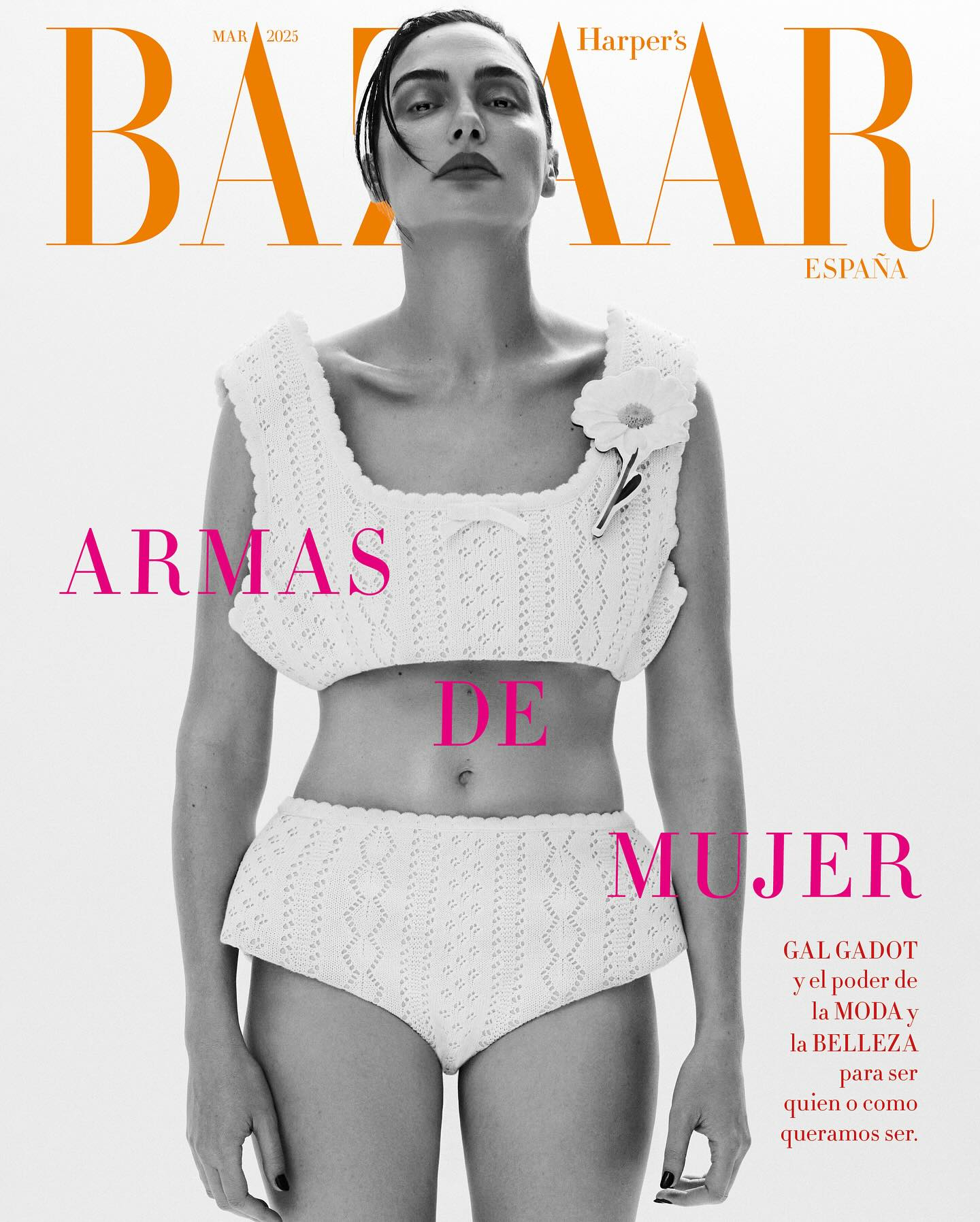 盖尔加朵 新造型登上西班牙《Harper‘s BAZAAR》杂志封面！ 