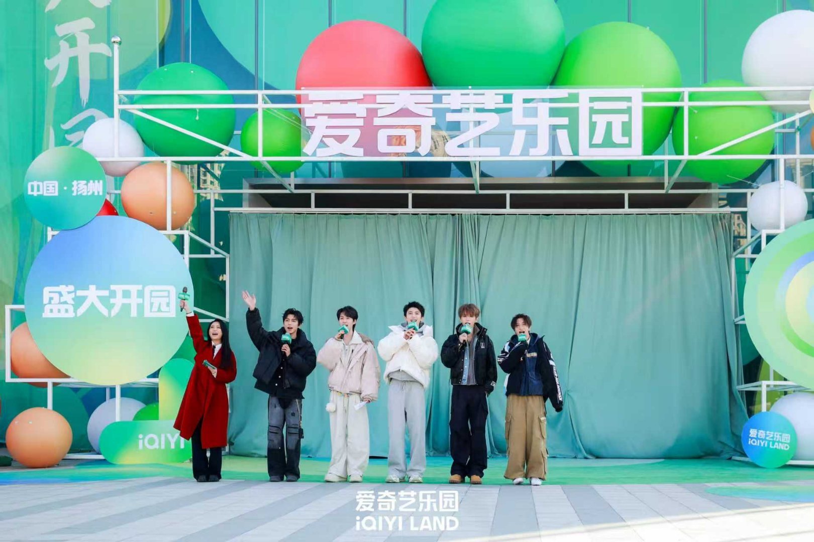 桃在扬州打造的乐园太绝了！将《唐朝诡事录》等爆款IP融入线下沉浸体验，让观众从屏