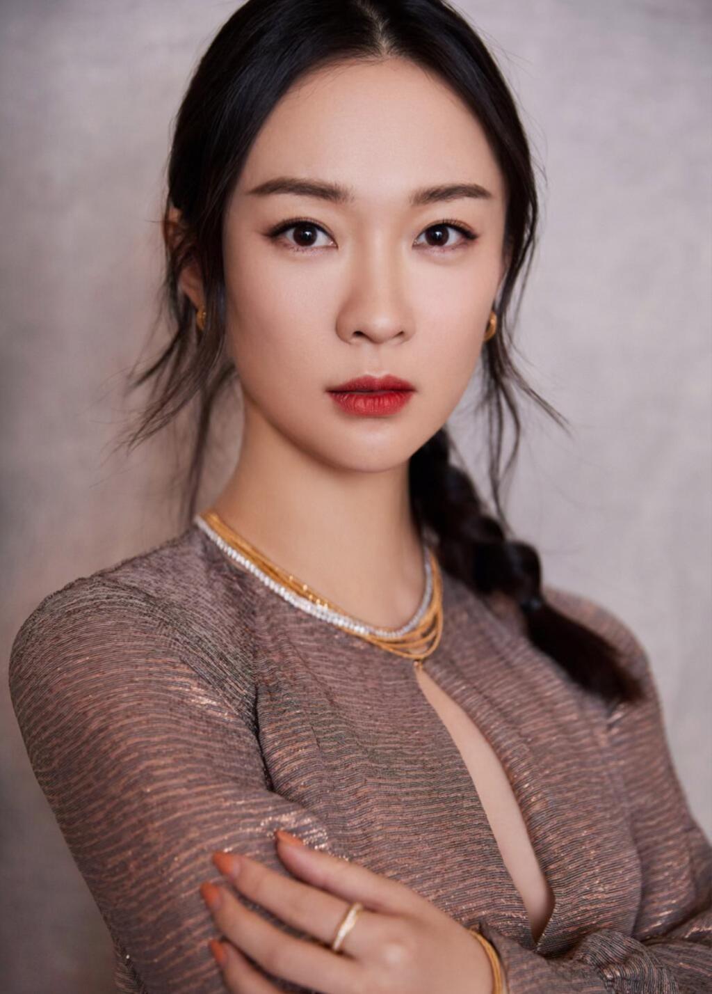 霍思燕，长裙写真，好美好迷人 