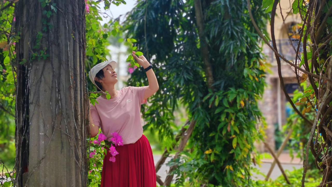 人这辈子，说长不长，说短不短，到底靠啥能走得稳、走得远？我琢磨着，不是靠多精明的