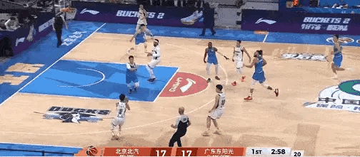 徐杰下去就被拉开，上来就追分，没杰师傅，这个家得散！北京男篮vs广东男篮CBA季