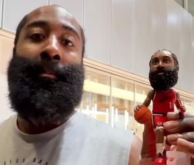 哈登单核大战残阵掘金，快船三连胜势头能否延续？
北京时间1月31日上午10点，N