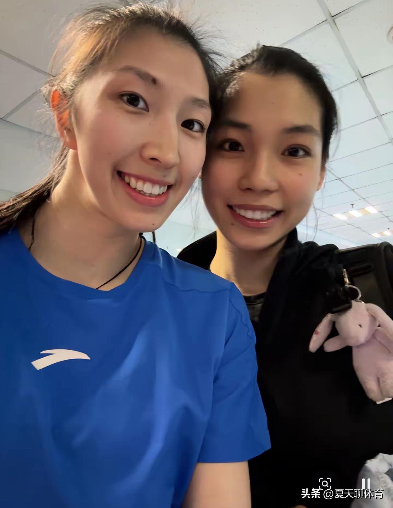 中国女排即将再次陷入低谷期！比赛还没有打一场，封闭集训还把主力核心吴梦洁给累伤了