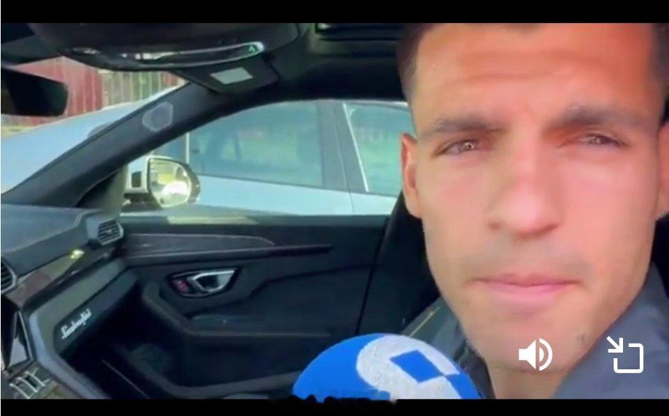 莫拉塔和队友们做了道别。出来时接受采访说:“对我来说，跟他们告别并感谢他们所做的