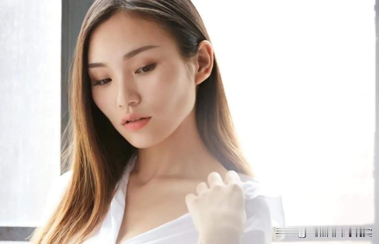 随着婚姻观念的变化和经济独立性的提升，越来越多的女性选择晚婚或不婚。尤其是那些被