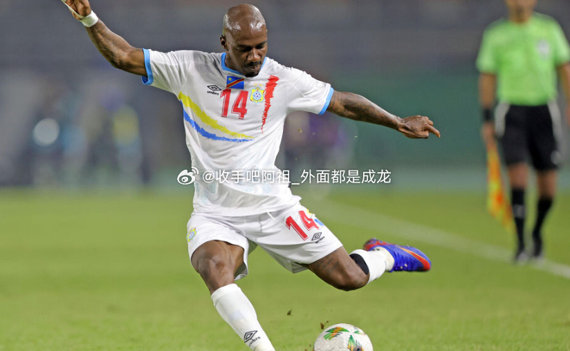 早些时候，即将参加非洲杯的民主刚果官方宣布，因球队攻击手斯特罗伊肯斯受伤，补招前