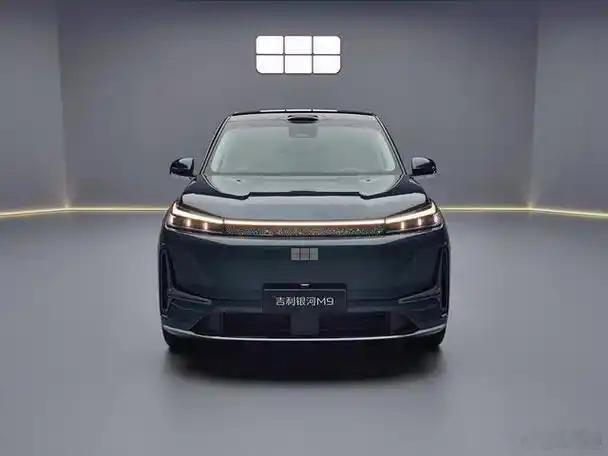 懂车之道讯 近日，懂车之道获悉，吉利银河M9将于8月23日正式开启预售。 ​​​