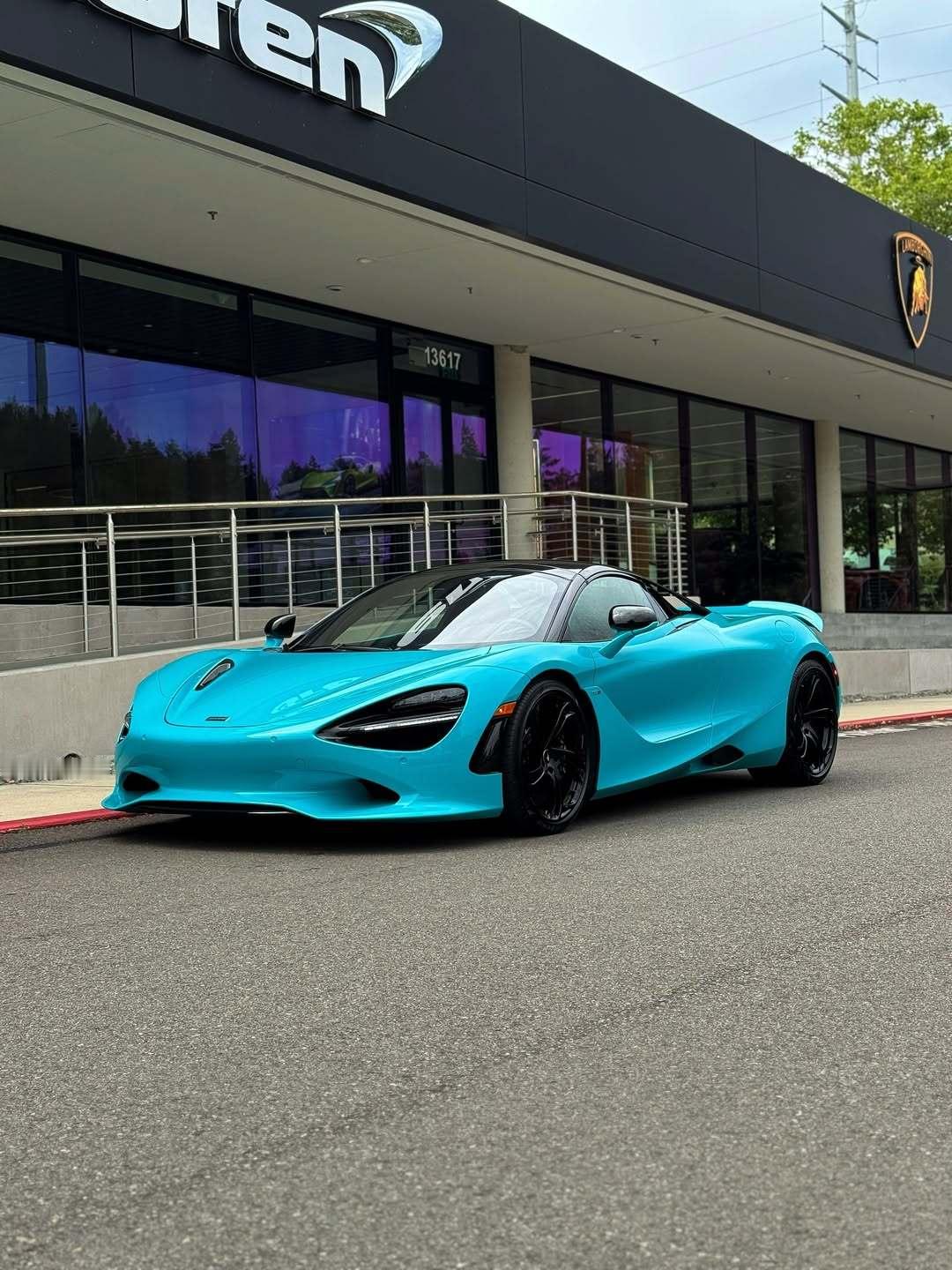 McLaren 750S  🏠🏎️🩵 ​​​