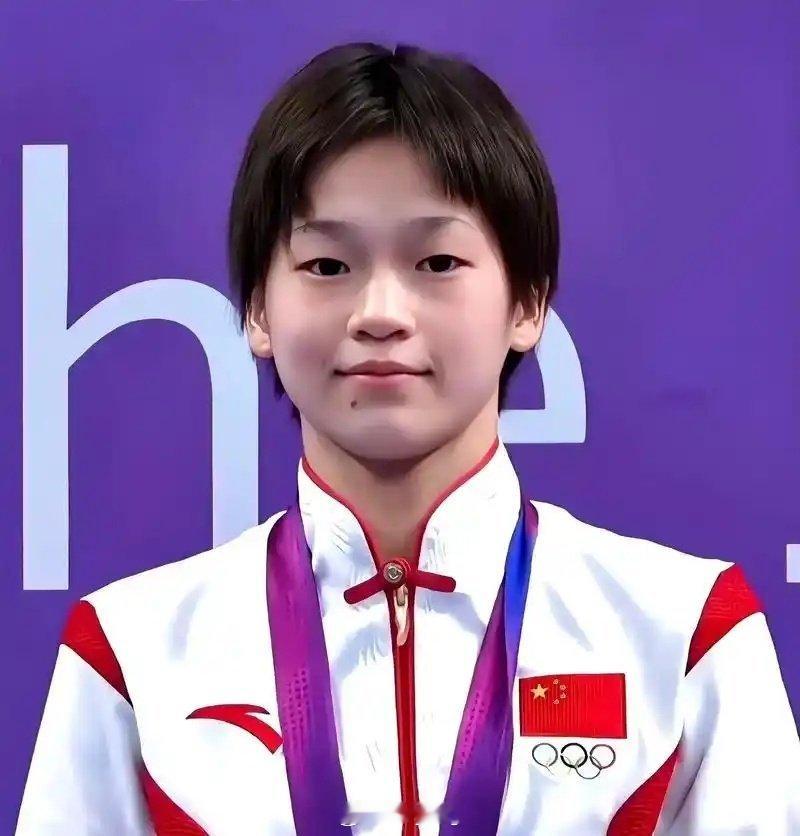 全红婵当选2024最佳女子跳水运动员   当之无愧，实至名归，恭喜全妹 