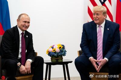 这次面子给够了，普京前往美国与特朗普会晤！2025年8月15日，美国前总统特朗普