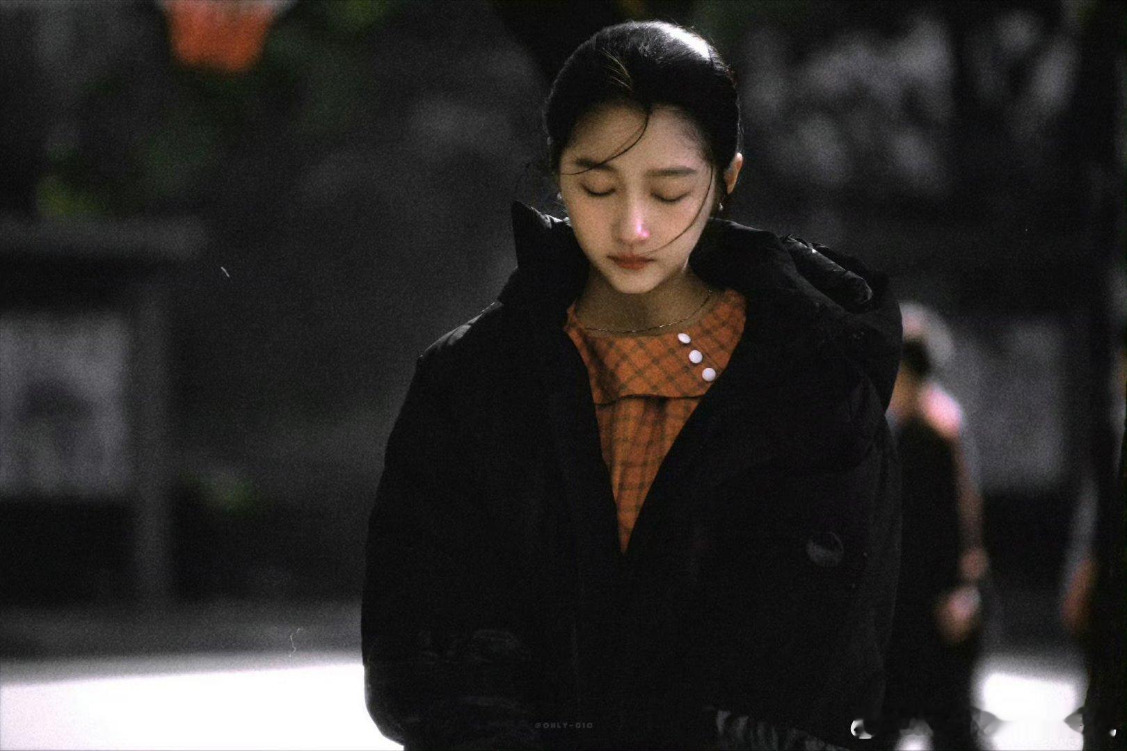 庄筱婷智性恋天菜 90年代上海浦东首批科级干部，几千个人里考了16名[送花花]我