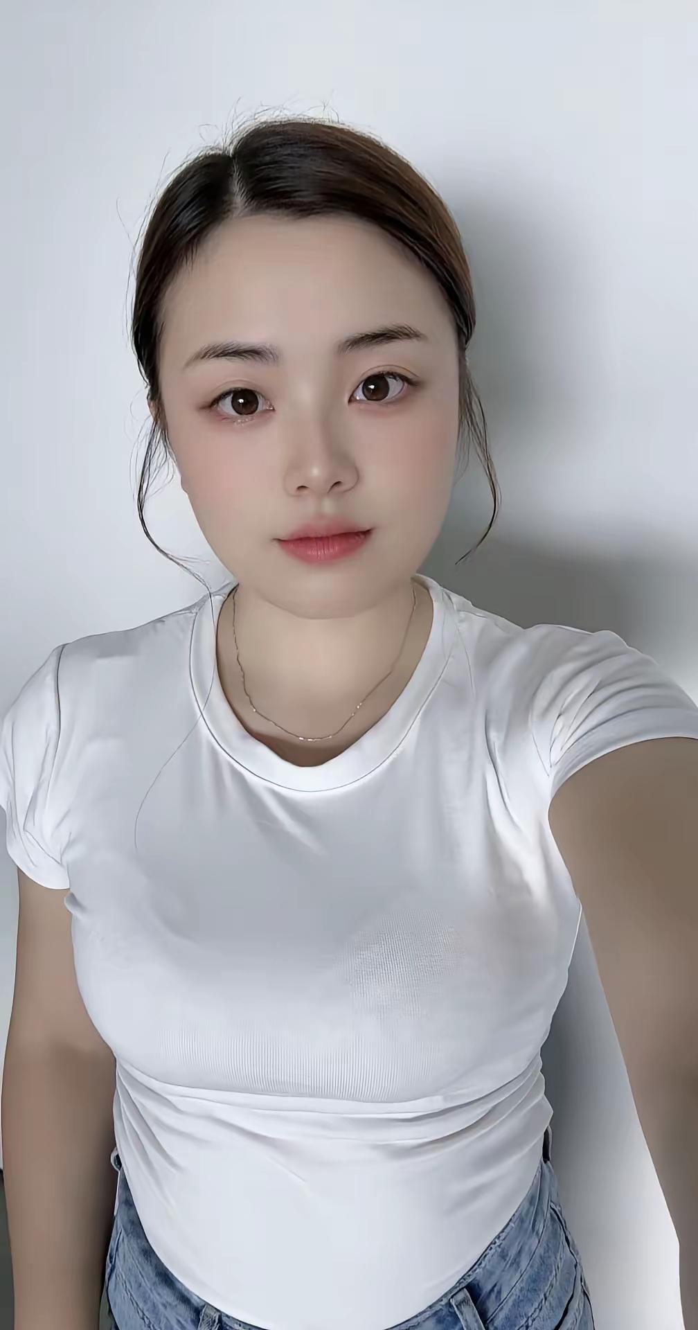 长的一般般，你能给的，只有感觉。[比心][比心][比心]