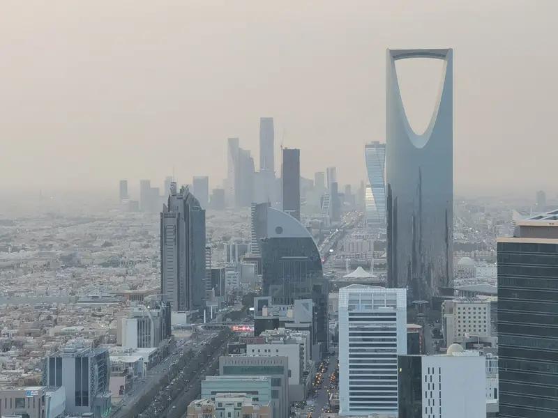 巴基斯坦接管沙特军事基地这事，真可谓是“山重水复疑无路，柳暗花明又一村”。沙特以