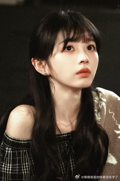 田曦薇接天才女友的原因田曦薇田曦薇接《天才女友》的原因戳到我了，把自己曾经被孤立