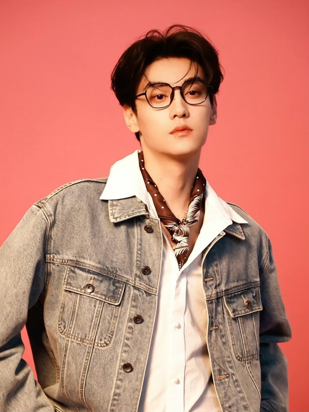 田栩宁｜派丽蒙拍摄花絮live图集，演员的千面魅力👓 ​​​