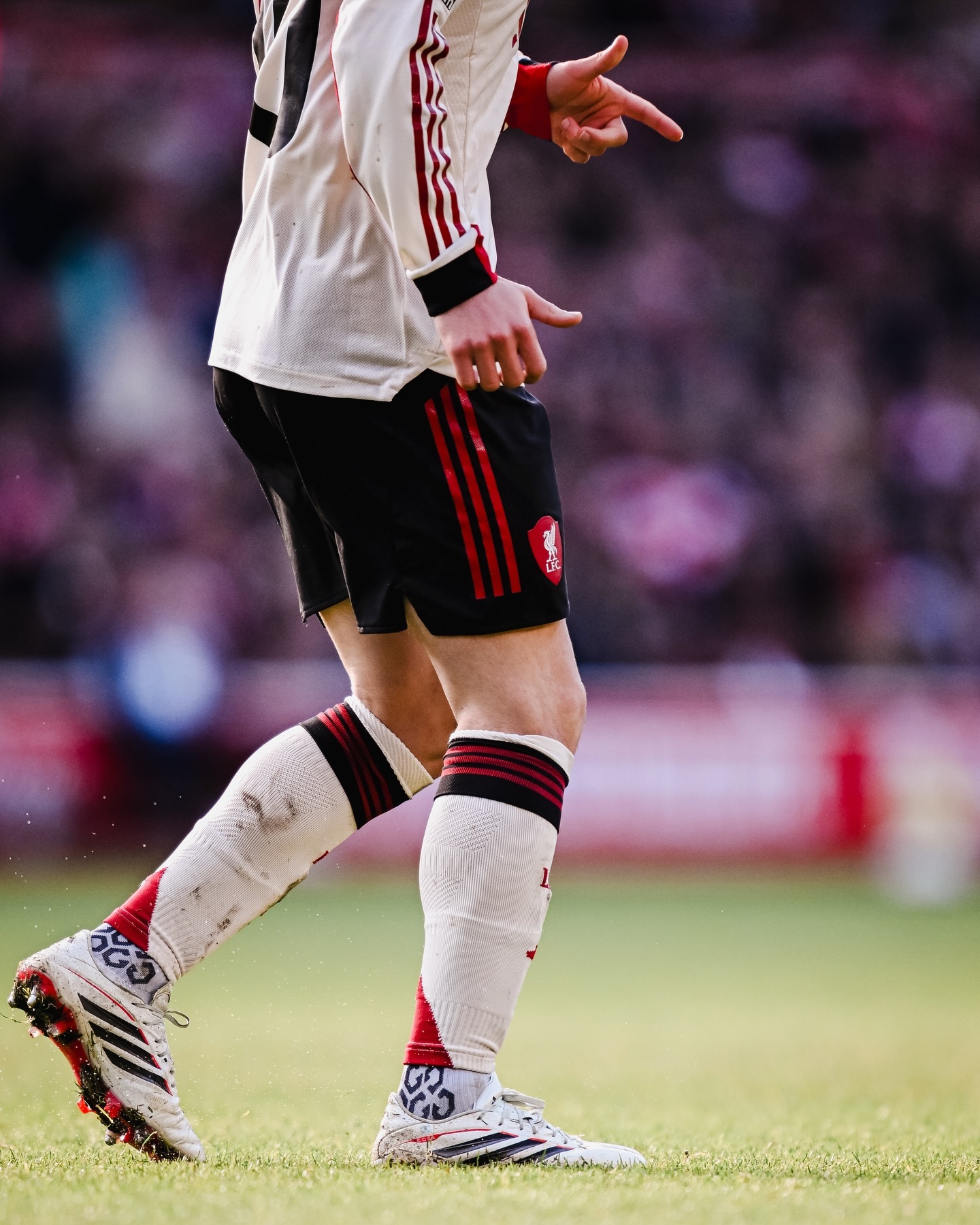 小麦赛后更新ins：取消一次，没有第二次，3分回家😅❤️利物浦读秒绝杀阿根廷球