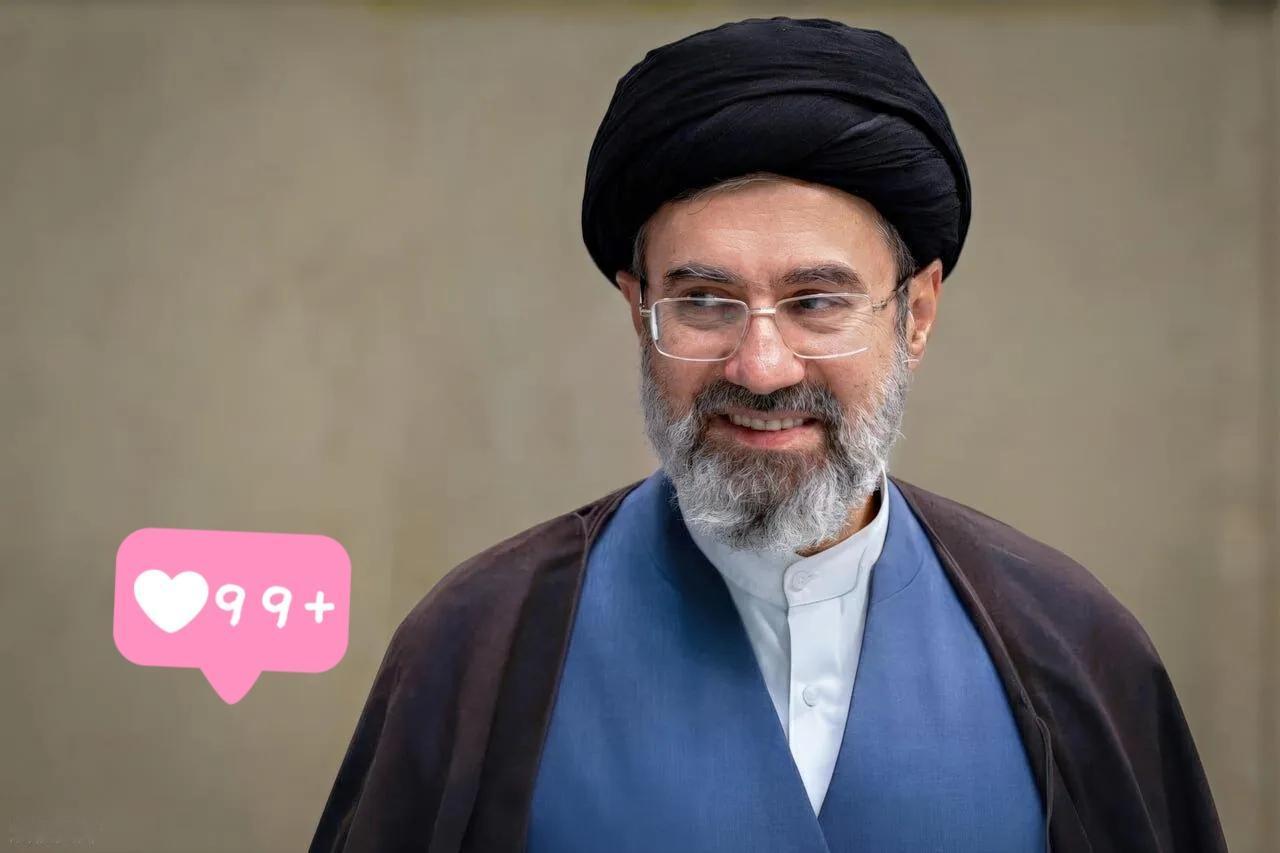 近日，多家西方媒体透露消息称，伊朗最高领袖身受重伤后，已将国家领导权下放到伊朗革