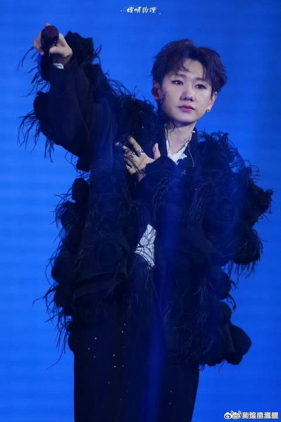 汪苏泷说音乐没有时差 纽约场的开场白没有套话，直接说自己没倒过来时差。但他说音乐