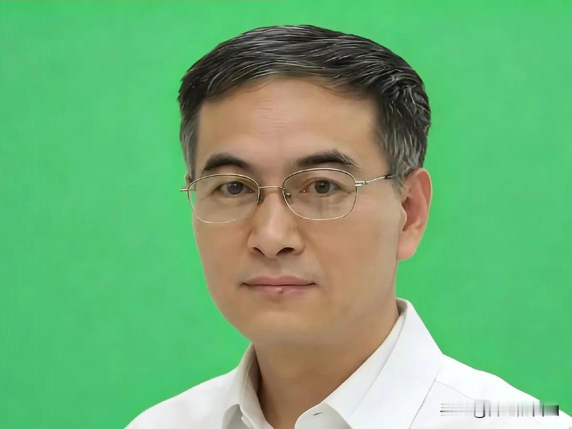 医生王福建有多可恨吧！给断四根指头农民工做台手术，收费14万，转身就把10多万的