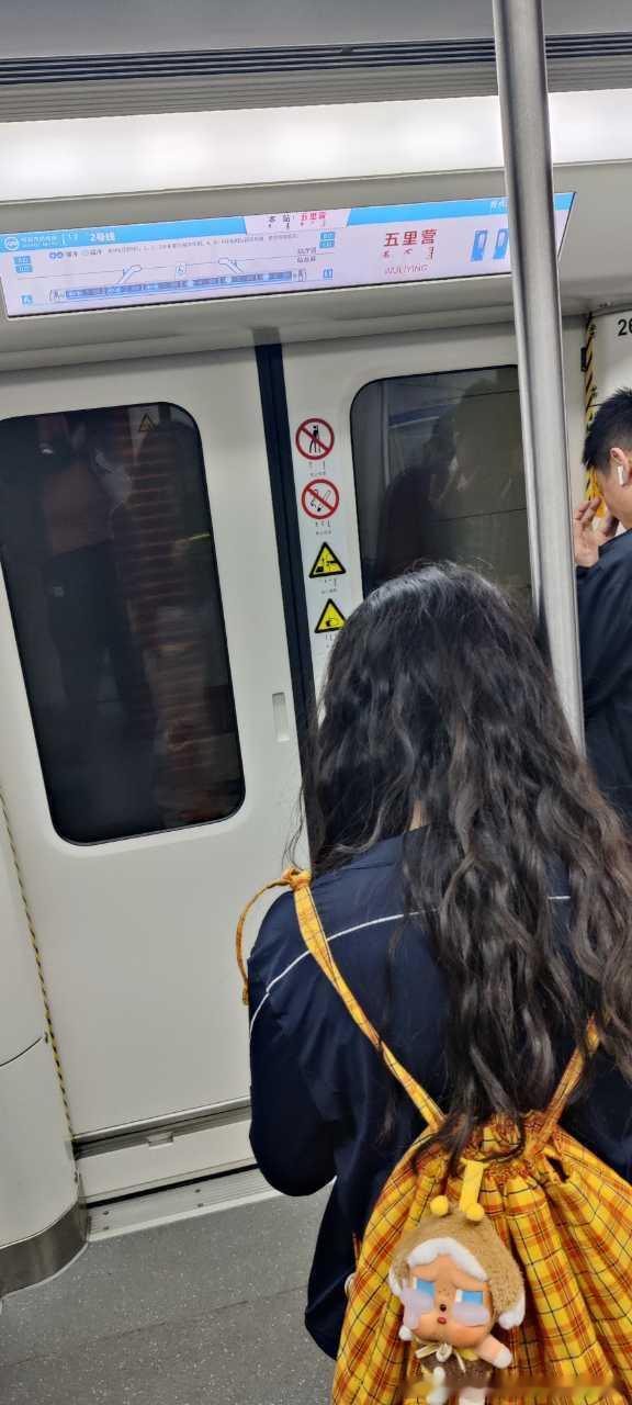 呼和浩特地铁网友：2026-05-08（周五）， 18点18分呼和浩特地铁二号线