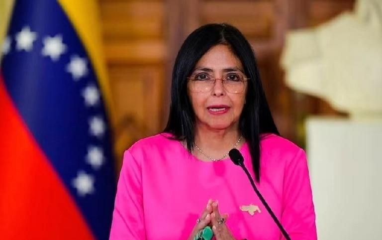 马杜罗被抓，副总统誓死抵抗，美国这步棋走错了？

委内瑞拉全国进入紧急状态，副总