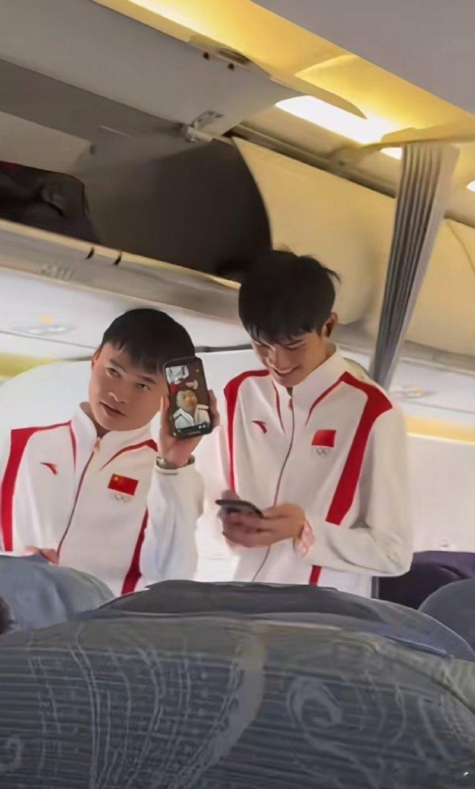 谢瑜：这是谁干的！你的好友樊振东也见证了哦哈哈哈哈 ​ ​​​