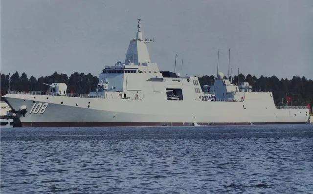 中国海军第一批次8艘055驱逐舰全部入列，一艘即可单挑一个中型国家海军，055有