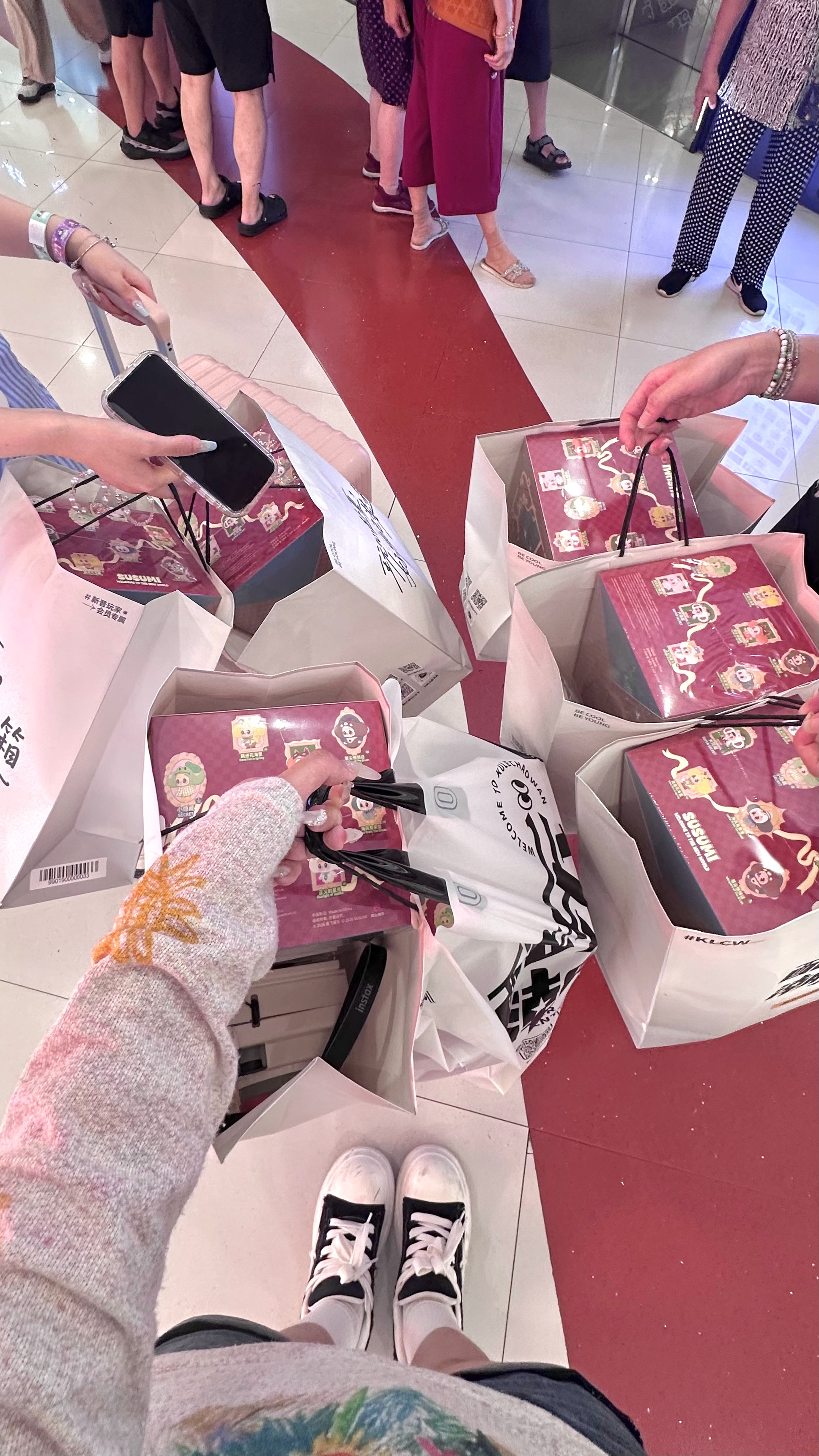 算了和你们没有小狗的人说不清楚这只狗有多萌 