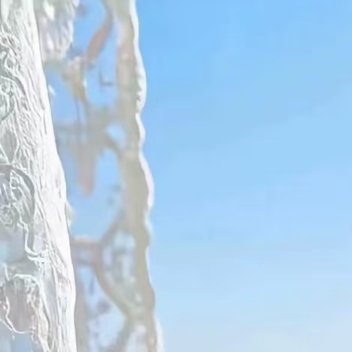 0000正能量带给我们的，如阳光带给向日葵，如雨露带给花朵，如母亲带给孩子，那是