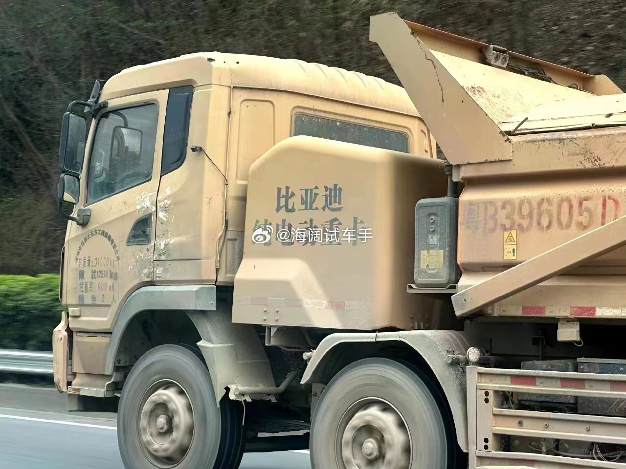 比亚迪纯电卡车~~~深圳可是不少！！！纯电卡车的实际运营反馈如何啊？？？海阔试车