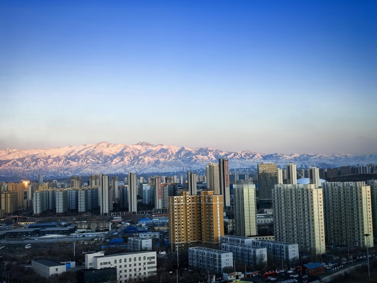 日落🌇周三快乐[比心]原创📷
汽水音乐🎶往事回味（纯音乐）～刘宗胜[微风]